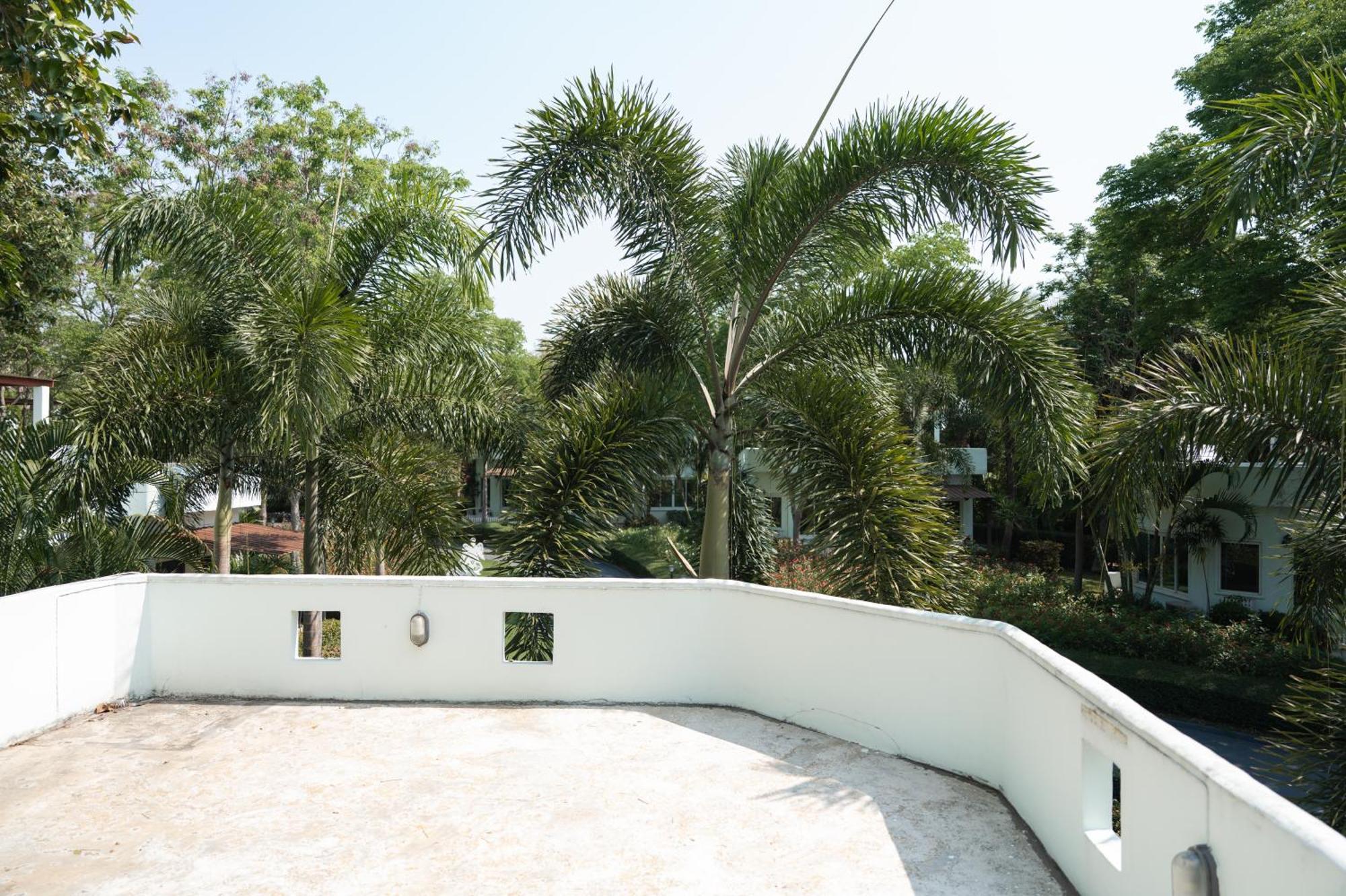 Villa Reina Resort Nong Nam Daeng Bagian luar foto