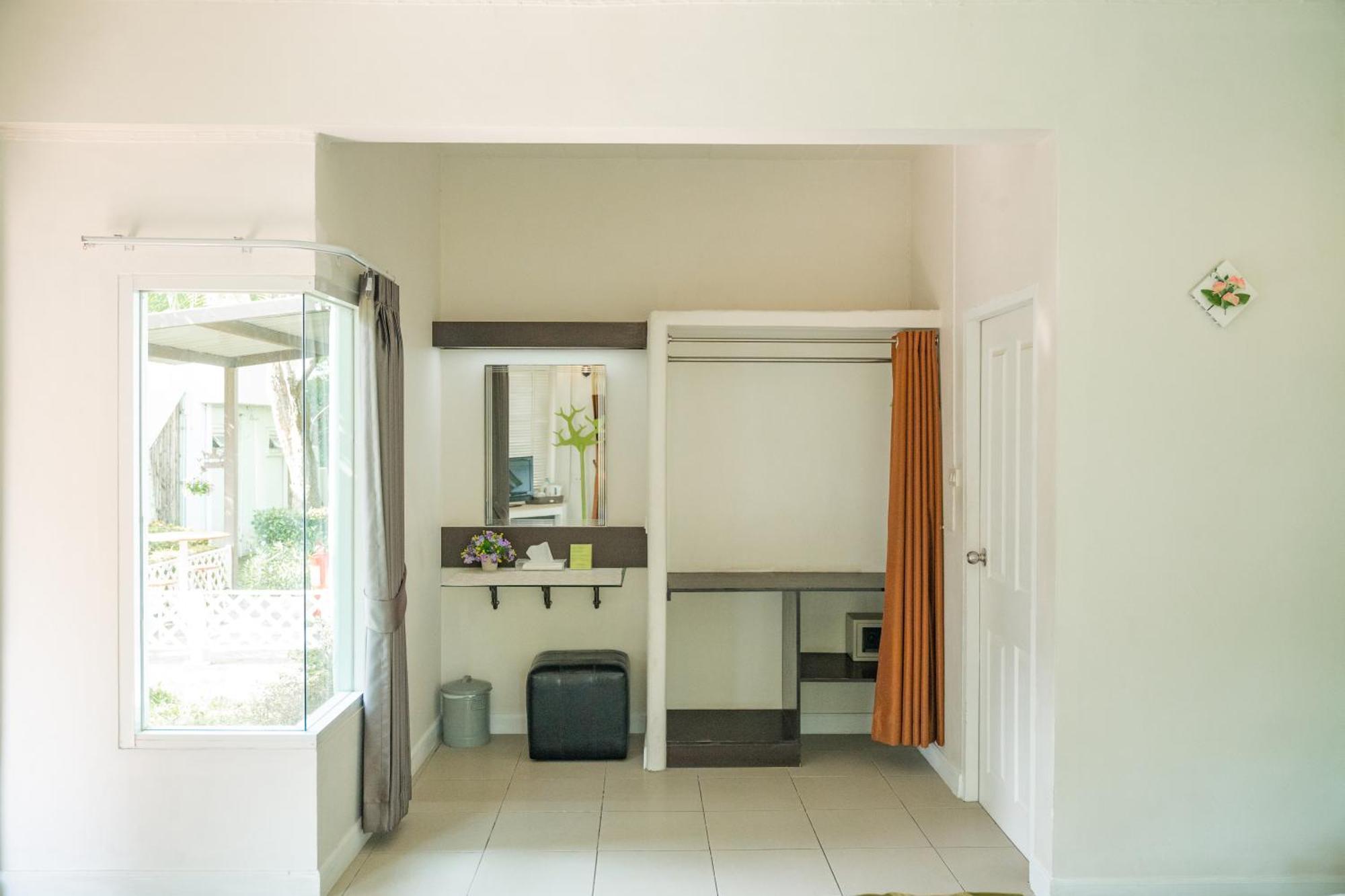 Villa Reina Resort Nong Nam Daeng Bagian luar foto