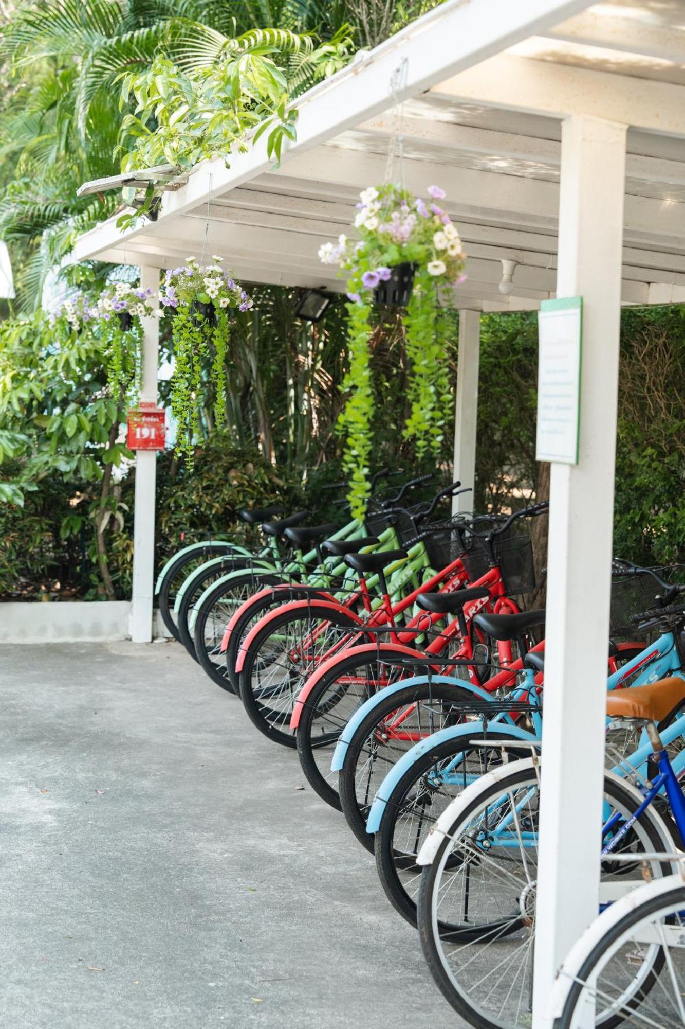 Villa Reina Resort Nong Nam Daeng Bagian luar foto